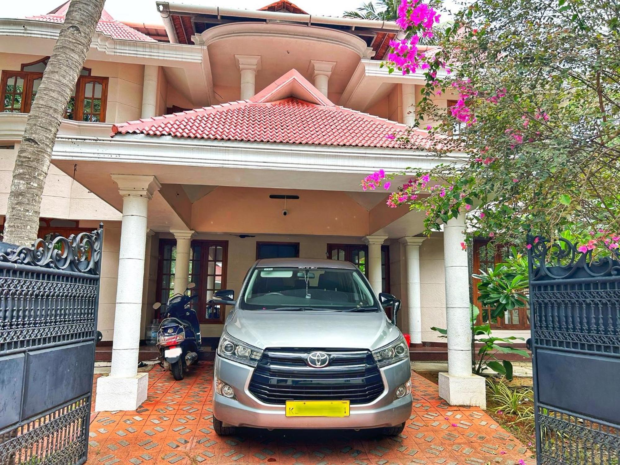 La Casa Trivandrum 4 Bhk Ac Luxury Villa At City Centre, Just 6 Kms To Airport Thiruvananthapuram Extérieur photo