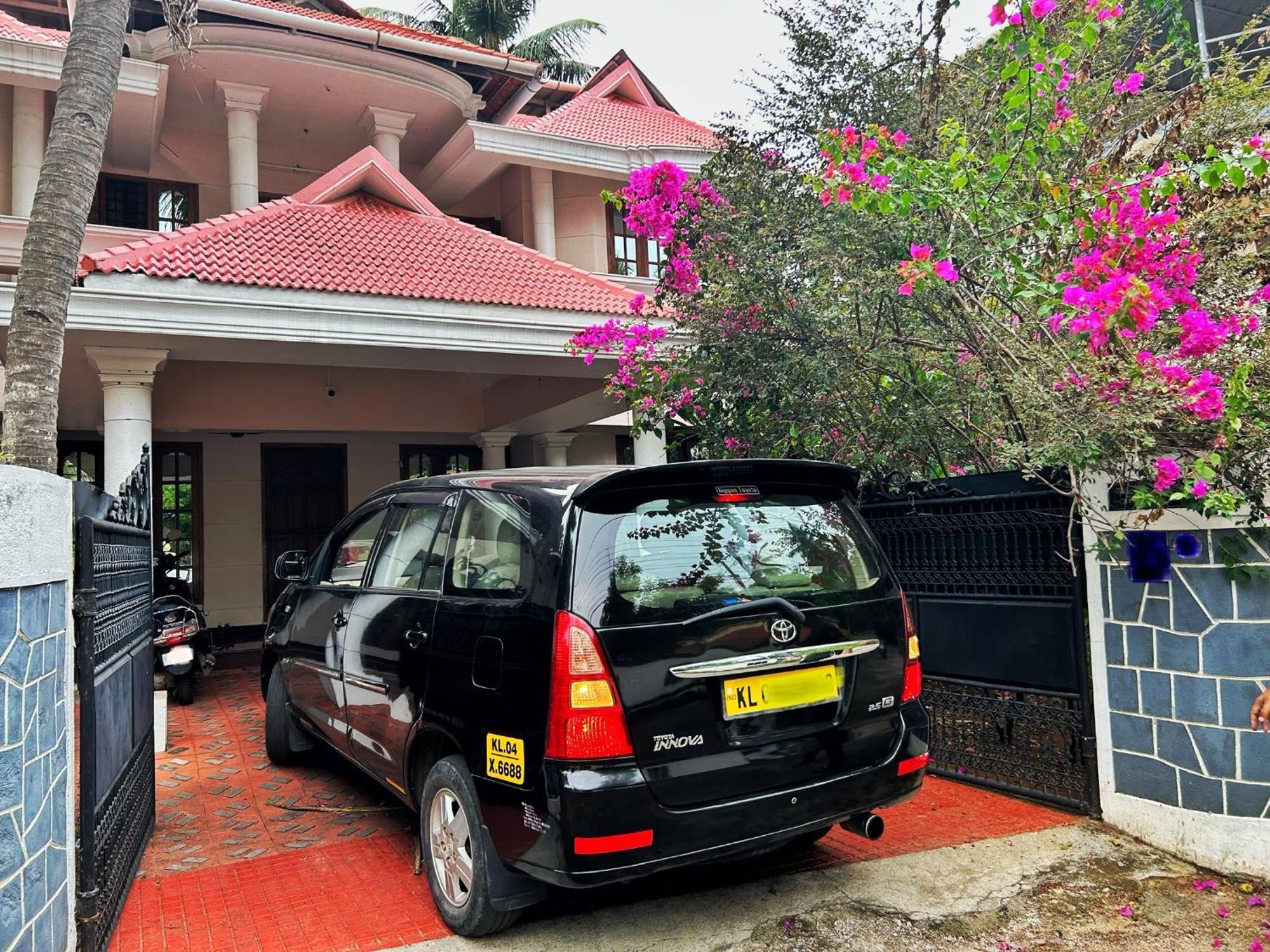 La Casa Trivandrum 4 Bhk Ac Luxury Villa At City Centre, Just 6 Kms To Airport Thiruvananthapuram Extérieur photo