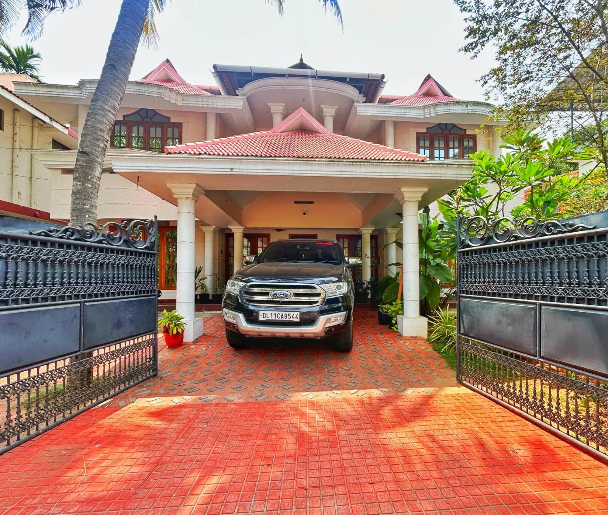 La Casa Trivandrum 4 Bhk Ac Luxury Villa At City Centre, Just 6 Kms To Airport Thiruvananthapuram Extérieur photo